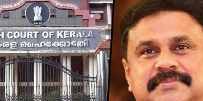 ജഡ്ജി പിന്മാറണമെന്ന ആവശ്യം ഹൈക്കോടതി നിരസിച്ചു ജഡ്ജി പിന്മാറണമെന്ന ആവശ്യം ഹൈക്കോടതി നിരസിച്ചു
