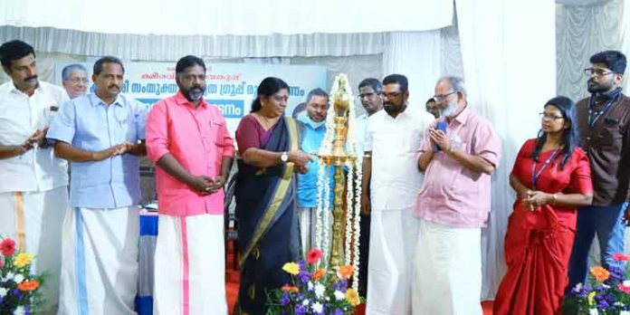 ക്ഷീരമേഖലയില് വിപ്ലവം സൃഷ്ടിക്കും : മന്ത്രി ജെ.ചിഞ്ചുറാണി ക്ഷീരമേഖലയില് വിപ്ലവം സൃഷ്ടിക്കും : മന്ത്രി ജെ.ചിഞ്ചുറാണി