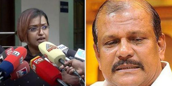 സ്വപ്നയ്ക്ക് എതിരെ എടുത്ത കേസ് നിലനിൽക്കുമോ? ; നിയമവൃത്തങ്ങളിൽ ആശയക്കുഴപ്പം സ്വപ്നയ്ക്ക് എതിരെ എടുത്ത കേസ് നിലനിൽക്കുമോ? ; നിയമവൃത്തങ്ങളിൽ ആശയക്കുഴപ്പം