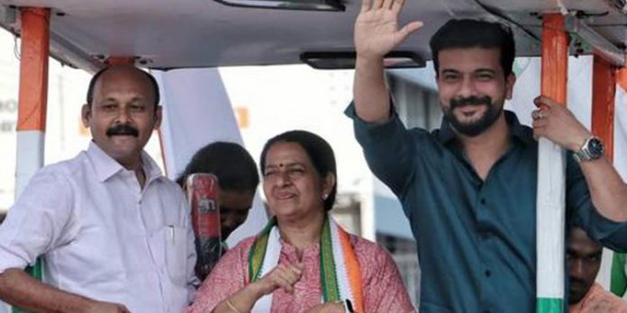പിഷാരടി കോൺഗ്രസ് രാഷ്ട്രീയം പറയും – വേണമെങ്കിൽ ചിരിവിലക്ക് ഏർപ്പെടുത്തിക്കോ ; രാഹുൽ മാങ്കൂട്ടത്തിൽ പിഷാരടി കോൺഗ്രസ് രാഷ്ട്രീയം പറയും – വേണമെങ്കിൽ ചിരിവിലക്ക് ഏർപ്പെടുത്തിക്കോ ; രാഹുൽ മാങ്കൂട്ടത്തിൽ
