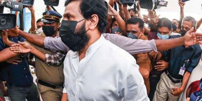 നടിയെ ആക്രമിച്ച കേസ് ; മെമ്മറി കാര്ഡ് പരിശോധിക്കണമെന്ന ആവശ്യത്തിലുറച്ച് ക്രൈംബ്രാഞ്ച് നടിയെ ആക്രമിച്ച കേസ് ; മെമ്മറി കാര്ഡ് പരിശോധിക്കണമെന്ന ആവശ്യത്തിലുറച്ച് ക്രൈംബ്രാഞ്ച്