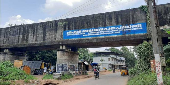 കോടികൾ മുടക്കി നിർമ്മിച്ച കല്ലട ജലസേചന പദ്ധതി നശിക്കുന്നു കോടികൾ മുടക്കി നിർമ്മിച്ച കല്ലട ജലസേചന പദ്ധതി നശിക്കുന്നു