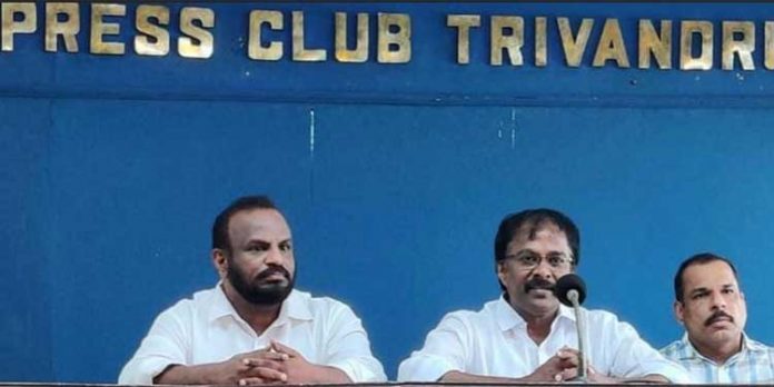 ലോക കേരളസഭ യു.ഡി.എഫ് ബഹിഷ്ക്കരിക്കുക തന്നെ ചെയ്യും ; കുമ്പളത്ത് ശങ്കരപ്പിള്ള ലോക കേരളസഭ യു.ഡി.എഫ് ബഹിഷ്ക്കരിക്കുക തന്നെ ചെയ്യും ; കുമ്പളത്ത് ശങ്കരപ്പിള്ള