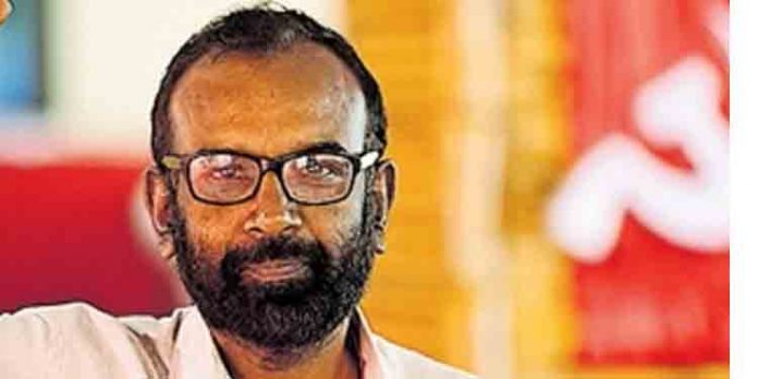 സിപിഎം ജില്ലാ സെക്രട്ടറിയുടെ മകന് ജോലി ഉറപ്പിക്കാന് സര്ക്കാര് സ്കൂളിലെ കുട്ടികളെ എയ്ഡഡ് സ്കൂളിലേയ്ക്ക് മാറ്റി സിപിഎം ജില്ലാ സെക്രട്ടറിയുടെ മകന് ജോലി ഉറപ്പിക്കാന് സര്ക്കാര് സ്കൂളിലെ കുട്ടികളെ എയ്ഡഡ് സ്കൂളിലേയ്ക്ക് മാറ്റി