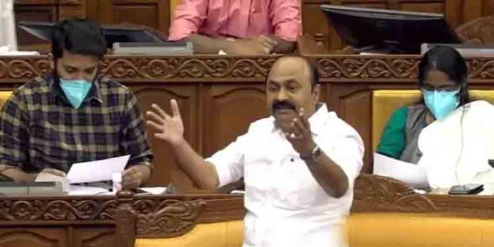 സ്വന്തം പാര്ട്ടിയുടെ സംസ്ഥാന കമ്മിറ്റി ഓഫീസ് ആക്രമിക്കപ്പെട്ടപ്പോള് അത് ആഘോഷമാക്കി മാറ്റുകയാണ് സിപിഎം സ്വന്തം പാര്ട്ടിയുടെ സംസ്ഥാന കമ്മിറ്റി ഓഫീസ് ആക്രമിക്കപ്പെട്ടപ്പോള് അത് ആഘോഷമാക്കി മാറ്റുകയാണ് സിപിഎം