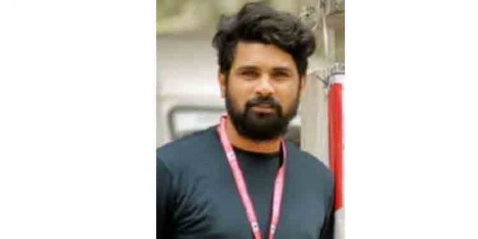 ലോറിക്ക് പിന്നില് സ്കൂട്ടര് ഇടിച്ച് യുവാവ് മരിച്ചു ലോറിക്ക് പിന്നില് സ്കൂട്ടര് ഇടിച്ച് യുവാവ് മരിച്ചു