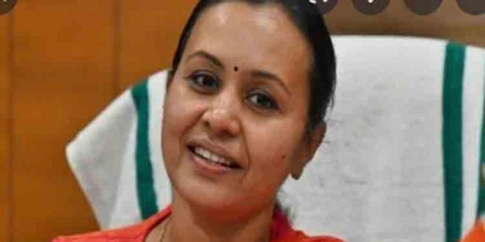 അവയവദാന ശസ്ത്രക്രിയാ സംവിധാനങ്ങള് ശക്തിപ്പെടുത്താന് ഒന്നര കോടി രൂപ അനുവദിച്ചതായി വീണാ ജോര്ജ് അവയവദാന ശസ്ത്രക്രിയാ സംവിധാനങ്ങള് ശക്തിപ്പെടുത്താന് ഒന്നര കോടി രൂപ അനുവദിച്ചതായി വീണാ ജോര്ജ്