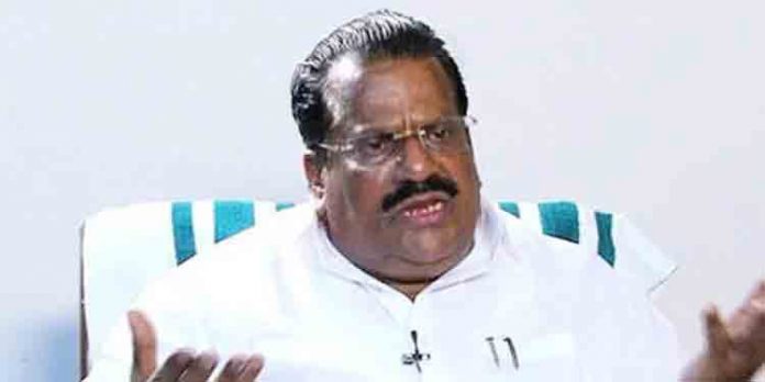 സജി ചെറിയാന്റെ പ്രസ്താവന ഏത് പശ്ചാത്തലത്തിലാണെന്ന് അറിയില്ല എന്ന് ഇ.പി ജയരാജന് സജി ചെറിയാന്റെ പ്രസ്താവന ഏത് പശ്ചാത്തലത്തിലാണെന്ന് അറിയില്ല എന്ന് ഇ.പി ജയരാജന്