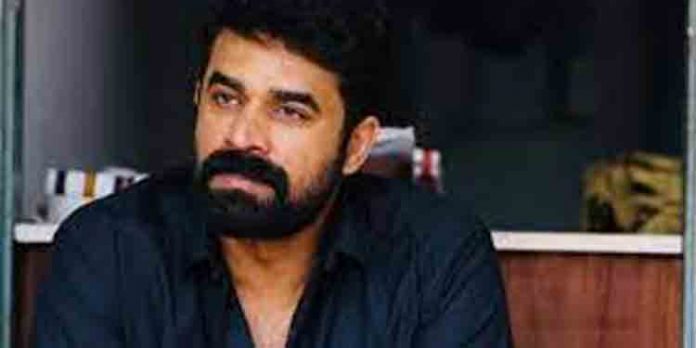 ബലാത്സംഗക്കേസില് വിജയ് ബാബുവിന് ജാമ്യം നല്കിയതിനെതിരായ ഹര്ജി ഇന്ന് സുപ്രീംകോടതി പരിഗണിക്കും ബലാത്സംഗക്കേസില് വിജയ് ബാബുവിന് ജാമ്യം നല്കിയതിനെതിരായ ഹര്ജി ഇന്ന് സുപ്രീംകോടതി പരിഗണിക്കും