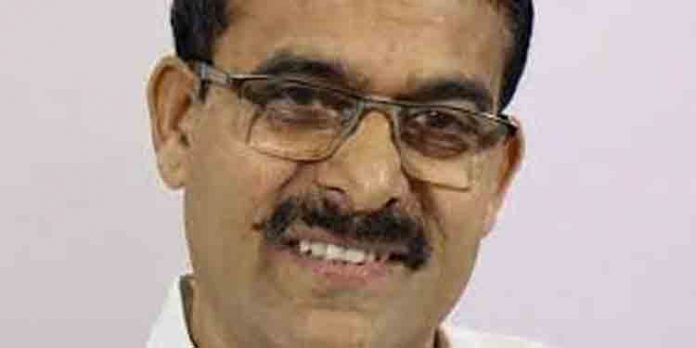 ഒഴിവുവരുന്ന മന്ത്രി സ്ഥാനം കാസര്കോടിന് ലഭിച്ചേക്കും ഒഴിവുവരുന്ന മന്ത്രി സ്ഥാനം കാസര്കോടിന് ലഭിച്ചേക്കും