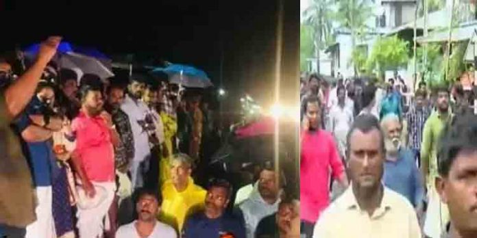 ആവിക്കല് തോട് സമരത്തിന് പിന്നില് തീവ്രവാദ സ്വഭാവമുള്ളവരെന്ന പരാമര്ശം ; പ്രതിഷേധം ശക്തം ആവിക്കല് തോട് സമരത്തിന് പിന്നില് തീവ്രവാദ സ്വഭാവമുള്ളവരെന്ന പരാമര്ശം ; പ്രതിഷേധം ശക്തം