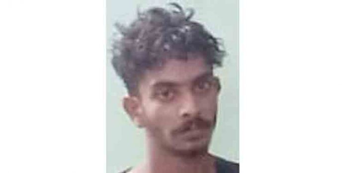 തുമ്പമണ്ണില് വാടകവീടെടുത്ത് കഞ്ചാവ് വില്പന നടത്തിവന്ന സംഘത്തിലെ ഒരാള് അറസ്റ്റില് തുമ്പമണ്ണില് വാടകവീടെടുത്ത് കഞ്ചാവ് വില്പന നടത്തിവന്ന സംഘത്തിലെ ഒരാള് അറസ്റ്റില്