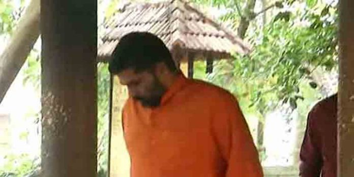 പ്രതിയില്ല, ആശ്രമം കത്തിച്ച കേസ് മതിയാക്കുന്നു ; ഖേദകരമെന്ന് സ്വാമി സന്ദീപാനന്ദഗിരി പ്രതിയില്ല, ആശ്രമം കത്തിച്ച കേസ് മതിയാക്കുന്നു ; ഖേദകരമെന്ന് സ്വാമി സന്ദീപാനന്ദഗിരി