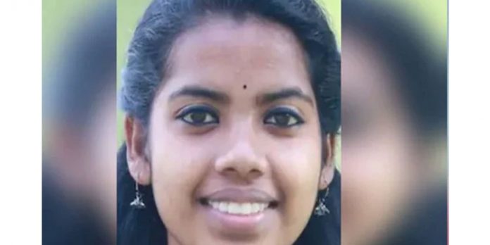 അടിമാലി പഞ്ചായത്ത് പ്രസിഡന്റ് സനിതാ സജിയെ അയോഗ്യയാക്കണമെന്ന് എല്ഡിഎഫ് അടിമാലി പഞ്ചായത്ത് പ്രസിഡന്റ് സനിതാ സജിയെ അയോഗ്യയാക്കണമെന്ന് എല്ഡിഎഫ്