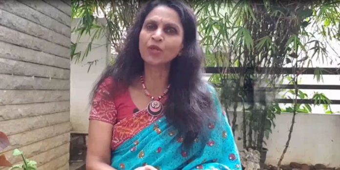 നടിയെ ആക്രമിച്ച കേസില് അന്വേഷണ സംഘം മുന് ഡിജിപി ആർ.ശ്രീലേഖയുടെ മൊഴിയെടുക്കും നടിയെ ആക്രമിച്ച കേസില് അന്വേഷണ സംഘം മുന് ഡിജിപി ആർ.ശ്രീലേഖയുടെ മൊഴിയെടുക്കും