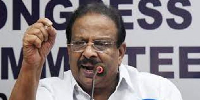 അഞ്ചരക്കണ്ടി പുഴയിലെ അശാസ്ത്രീയ ബണ്ട് ഉടന് നീക്കം ചെയ്യണം : കെ.സുധാകരന് എം.പി അഞ്ചരക്കണ്ടി പുഴയിലെ അശാസ്ത്രീയ ബണ്ട് ഉടന് നീക്കം ചെയ്യണം : കെ.സുധാകരന് എം.പി