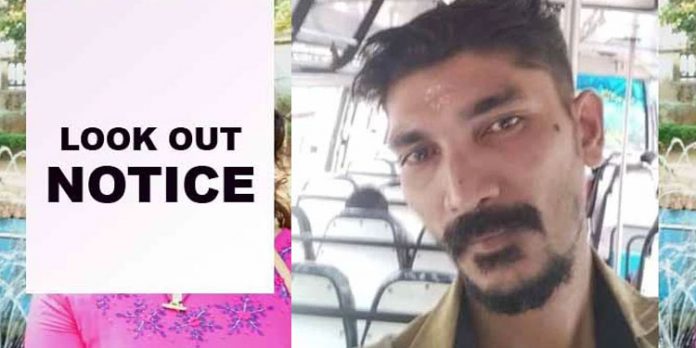 മൂഴിയാറില് നിന്നും കാണാതായ പത്താം ക്ലാസുകാരിയും ഒപ്പമുണ്ടായിരുന്ന സ്വകാര്യ ബസ് ഡ്രൈവറും പോലീസ് കസ്റ്റഡിയില് മൂഴിയാറില് നിന്നും കാണാതായ പത്താം ക്ലാസുകാരിയും ഒപ്പമുണ്ടായിരുന്ന സ്വകാര്യ ബസ് ഡ്രൈവറും പോലീസ് കസ്റ്റഡിയില്