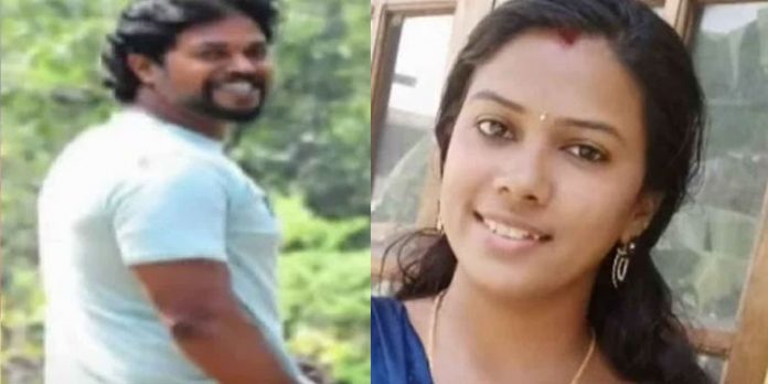 ശരണ്യയുടെ മരണം : ബി.ജെ.പി പ്രവര്ത്തകന് പ്രജീവ് ഒളിവില് ശരണ്യയുടെ മരണം : ബി.ജെ.പി പ്രവര്ത്തകന് പ്രജീവ് ഒളിവില്
