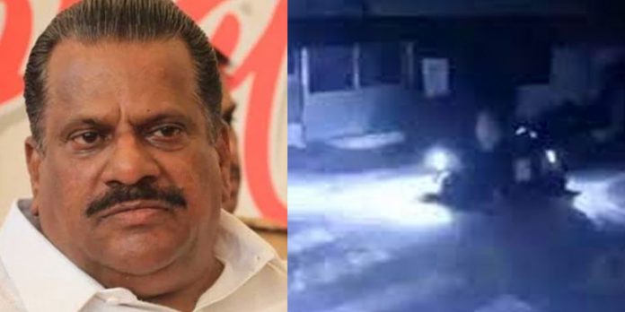 ‘സുകുമാരക്കുറുപ്പിനെ ഇതുവരെ പിടിക്കാനായില്ലല്ലോ’ ‘കട്ടവര്ക്ക് പിടിച്ച് നില്ക്കാനറിയാം’ : ഇ.പി ജയരാജന് ‘സുകുമാരക്കുറുപ്പിനെ ഇതുവരെ പിടിക്കാനായില്ലല്ലോ’ ‘കട്ടവര്ക്ക് പിടിച്ച് നില്ക്കാനറിയാം’ : ഇ.പി ജയരാജന്