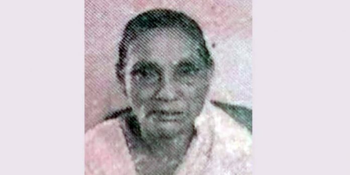 ഭാര്യയെ വീട്ടില് മറ്റാരും ഇല്ലാതിരുന്ന സമയത്ത് കൊലപ്പെടുത്തി ഭര്ത്താവ് തൂങ്ങിമരിച്ചു ഭാര്യയെ വീട്ടില് മറ്റാരും ഇല്ലാതിരുന്ന സമയത്ത് കൊലപ്പെടുത്തി ഭര്ത്താവ് തൂങ്ങിമരിച്ചു