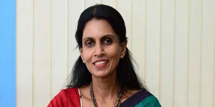 ആര്.ശ്രീലേഖക്കെതിരെ കേസെടുക്കുന്നത് സംബന്ധിച്ച് നിയമോപദേശം തേടി പോലീസ് ആര്.ശ്രീലേഖക്കെതിരെ കേസെടുക്കുന്നത് സംബന്ധിച്ച് നിയമോപദേശം തേടി പോലീസ്