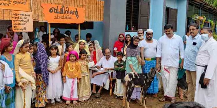 ബഷീറിന്റെ അനശ്വര കഥാപാത്രങ്ങളായി അധ്യാപകരും വിദ്യാർത്ഥികളും ; ബഷീര് അനുസ്മരണം അവിസ്മരണീയമാക്കി എണ്ണൂറാംവയൽ സി എം എസ് എൽ പി സ്കൂളിലെ വിദ്യാർത്ഥികൾ ബഷീറിന്റെ അനശ്വര കഥാപാത്രങ്ങളായി അധ്യാപകരും വിദ്യാർത്ഥികളും ; ബഷീര് അനുസ്മരണം അവിസ്മരണീയമാക്കി എണ്ണൂറാംവയൽ സി എം എസ് എൽ പി സ്കൂളിലെ വിദ്യാർത്ഥികൾ