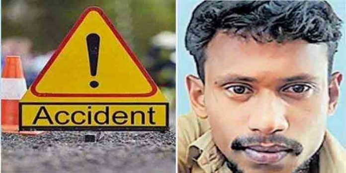 അപകടത്തില് പരുക്കേറ്റ് മണിക്കൂറുകളോളം റോഡില് കിടന്ന യുവാവ് മരിച്ചു അപകടത്തില് പരുക്കേറ്റ് മണിക്കൂറുകളോളം റോഡില് കിടന്ന യുവാവ് മരിച്ചു