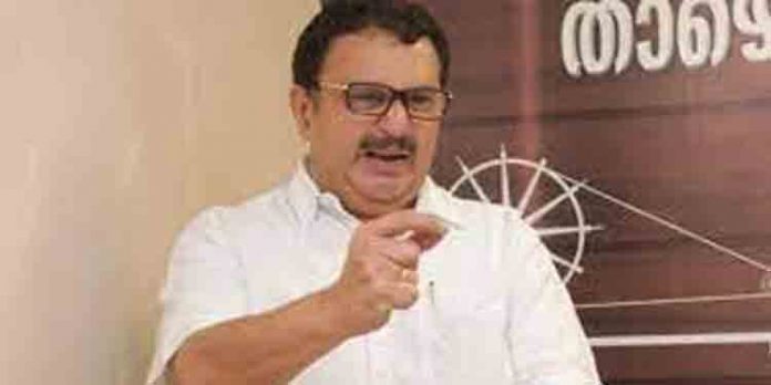 പുന:സംഘടന : കോണ്ഗ്രസിനെ വീണ്ടും ഐ സി യുവിലാക്കാന് ചിലര് ശ്രമിക്കുകയാണെന്ന് കെ.മുരളീധരന് പുന:സംഘടന : കോണ്ഗ്രസിനെ വീണ്ടും ഐ സി യുവിലാക്കാന് ചിലര് ശ്രമിക്കുകയാണെന്ന് കെ.മുരളീധരന്
