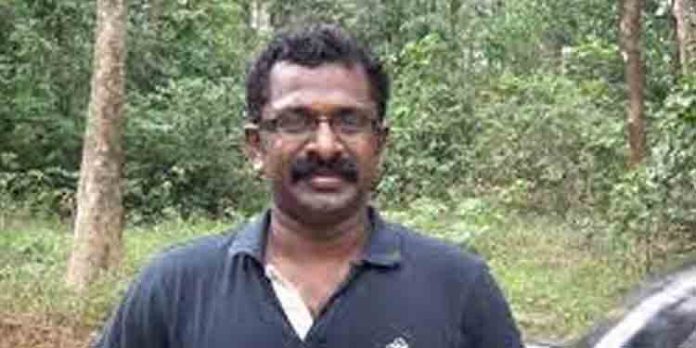 പെണ്കുട്ടികള്ക്ക് മുന്നില് അശ്ലീല പ്രദര്ശനം നടത്തിയ കേസില് സിനിമാതാരം ശ്രീജിത്ത് രവിക്ക് ജാമ്യം പെണ്കുട്ടികള്ക്ക് മുന്നില് അശ്ലീല പ്രദര്ശനം നടത്തിയ കേസില് സിനിമാതാരം ശ്രീജിത്ത് രവിക്ക് ജാമ്യം