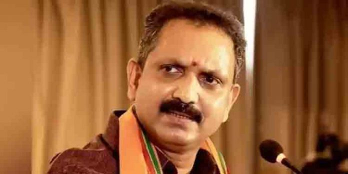 പ്രധാനമന്ത്രി നരേന്ദ്ര മോദിക്കെതിരെ എ.എന് ഷംസീര് എംഎല്എ നടത്തിയ പരാമര്ശം നിന്ദ്യവും നീചവുമാണെന്ന് കെ.സുരേന്ദ്രന് പ്രധാനമന്ത്രി നരേന്ദ്ര മോദിക്കെതിരെ എ.എന് ഷംസീര് എംഎല്എ നടത്തിയ പരാമര്ശം നിന്ദ്യവും നീചവുമാണെന്ന് കെ.സുരേന്ദ്രന്