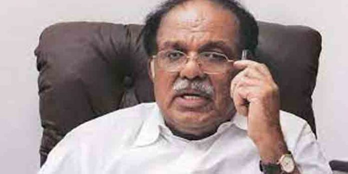 അഖിലേന്ത്യാ നേതാവിന് വരെ കെപിസിസി അംഗമാകണം ; പത്തനംതിട്ട ജില്ലയിൽ നിന്നുള്ള പട്ടികയിൽ ഏക പുതുമുഖം രാഹുൽ മാങ്കൂട്ടത്തിൽ അഖിലേന്ത്യാ നേതാവിന് വരെ കെപിസിസി അംഗമാകണം ; പത്തനംതിട്ട ജില്ലയിൽ നിന്നുള്ള പട്ടികയിൽ ഏക പുതുമുഖം രാഹുൽ മാങ്കൂട്ടത്തിൽ
