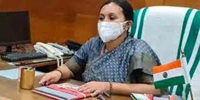 സംസ്ഥാനത്ത് മങ്കിപോക്സുമായി ബന്ധപ്പെട്ട് ആശങ്കപ്പെടേണ്ട സാഹചര്യം നിലവിലില്ലെന്ന് ആരോഗ്യ വകുപ്പ് മന്ത്രി വീണാ ജോര്ജ് സംസ്ഥാനത്ത് മങ്കിപോക്സുമായി ബന്ധപ്പെട്ട് ആശങ്കപ്പെടേണ്ട സാഹചര്യം നിലവിലില്ലെന്ന് ആരോഗ്യ വകുപ്പ് മന്ത്രി വീണാ ജോര്ജ്