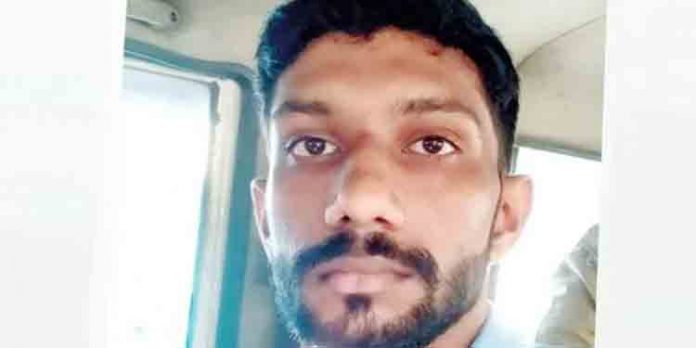 പ്രായപൂര്ത്തിയാകാത്ത പെണ്കുട്ടികളെ പീഡിപ്പിക്കാന് ശ്രമo : ഡെലിവറി ബോയി അറസ്റ്റില് പ്രായപൂര്ത്തിയാകാത്ത പെണ്കുട്ടികളെ പീഡിപ്പിക്കാന് ശ്രമo : ഡെലിവറി ബോയി അറസ്റ്റില്