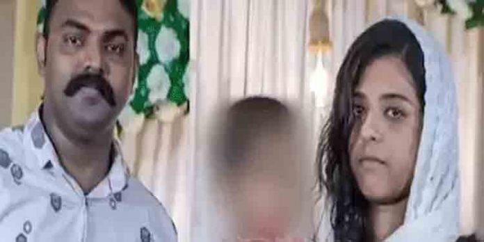 പോലീസുകാരന്റെ ഭാര്യ മക്കളെക്കൊന്ന് ജീവനൊടുക്കിയ സംഭവം : കാമുകിക്കു ജാമ്യം – കുറ്റപത്രം ഈമാസം പോലീസുകാരന്റെ ഭാര്യ മക്കളെക്കൊന്ന് ജീവനൊടുക്കിയ സംഭവം : കാമുകിക്കു ജാമ്യം – കുറ്റപത്രം ഈമാസം