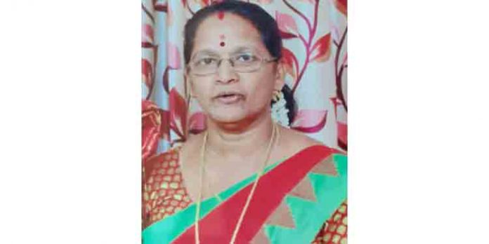കുറ്റപ്പുഴയിൽ അങ്കണവാടി അധ്യാപികയെ വീടിന്റെ അടുക്കളയിൽ കഴുത്തറത്ത് മരിച്ച നിലയിൽ കണ്ടെത്തി കുറ്റപ്പുഴയിൽ അങ്കണവാടി അധ്യാപികയെ വീടിന്റെ അടുക്കളയിൽ കഴുത്തറത്ത് മരിച്ച നിലയിൽ കണ്ടെത്തി