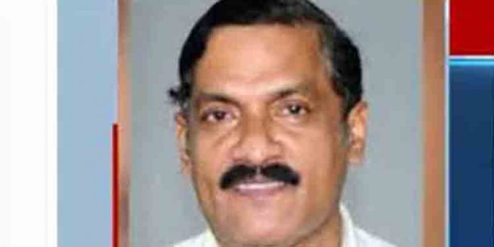 പീഡനക്കേസ് ; കോൺഗ്രസ് നേതാവിന് സസ്പെന്ഷന് പീഡനക്കേസ് ; കോൺഗ്രസ് നേതാവിന് സസ്പെന്ഷന്