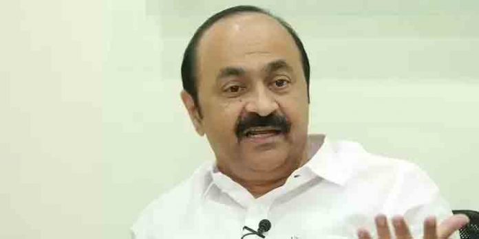 മുഖ്യമന്ത്രി ഇപ്പോൾ നിവർന്നു നിൽക്കുന്ന ബി.ജെ.പിയുടെ ഊന്നുവടി കോൺഗ്രസിന് ആവശ്യമില്ല – വി.ഡി. സതീശൻ മുഖ്യമന്ത്രി ഇപ്പോൾ നിവർന്നു നിൽക്കുന്ന ബി.ജെ.പിയുടെ ഊന്നുവടി കോൺഗ്രസിന് ആവശ്യമില്ല – വി.ഡി. സതീശൻ