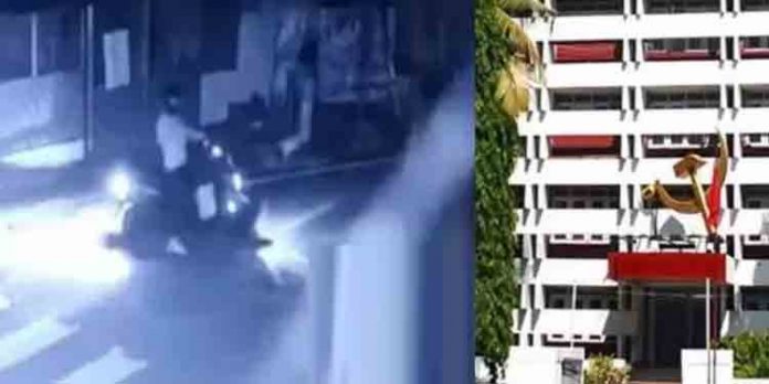 എ.കെ.ജി സെന്റര് ആക്രമണ കേസില് ക്രൈംബ്രാഞ്ച് സംഘം ഇന്ന് അന്വേഷണം ആരംഭിക്കും എ.കെ.ജി സെന്റര് ആക്രമണ കേസില് ക്രൈംബ്രാഞ്ച് സംഘം ഇന്ന് അന്വേഷണം ആരംഭിക്കും