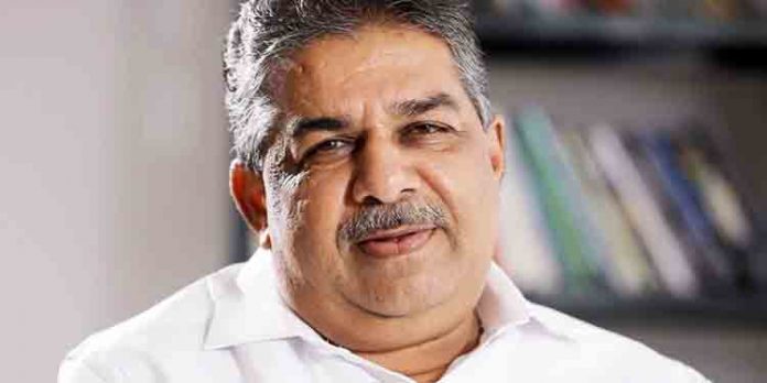 മുൻ മന്ത്രി സജി ചെറിയാന്റെ സ്റ്റാഫ് അംഗങ്ങളെ മറ്റ് മന്ത്രിമാരുടെ സ്റ്റാഫുകളായി നിയമിച്ചു മുൻ മന്ത്രി സജി ചെറിയാന്റെ സ്റ്റാഫ് അംഗങ്ങളെ മറ്റ് മന്ത്രിമാരുടെ സ്റ്റാഫുകളായി നിയമിച്ചു