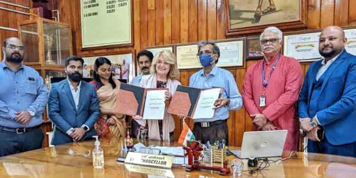 എസിസിഎ അക്രെഡിറ്റഡ് ബികോം കോഴ്സ് : എംജി യൂണിവേഴ്സിറ്റിയും ഐഎസ് ഡിസിയും ധാരണാപത്രം ഒപ്പുവെച്ചു എസിസിഎ അക്രെഡിറ്റഡ് ബികോം കോഴ്സ് : എംജി യൂണിവേഴ്സിറ്റിയും ഐഎസ് ഡിസിയും ധാരണാപത്രം ഒപ്പുവെച്ചു