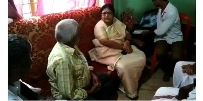 ഫിലോമിനയുടെ വീട്ടിലെത്തി മന്ത്രി ബിന്ദു ; ചികിത്സയ്ക്ക് പണം നല്കിയെന്ന പ്രസ്താവനയില് കുടുംബം അതൃപ്തി അറിയിച്ചു ഫിലോമിനയുടെ വീട്ടിലെത്തി മന്ത്രി ബിന്ദു ; ചികിത്സയ്ക്ക് പണം നല്കിയെന്ന പ്രസ്താവനയില് കുടുംബം അതൃപ്തി അറിയിച്ചു