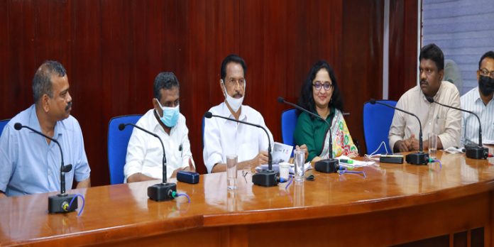പത്തനംതിട്ടയില് പരിപാടി ജൂലൈ 30ന് ഉജ്ജ്വല ഭാരതം ഉജ്ജ്വല ഭാവി : വൈദ്യുതി മഹോത്സവം 27ന് മണ്ണടി വേലുത്തമ്പി ദളവ സ്മാരകത്തില് പത്തനംതിട്ടയില് പരിപാടി ജൂലൈ 30ന് ഉജ്ജ്വല ഭാരതം ഉജ്ജ്വല ഭാവി : വൈദ്യുതി മഹോത്സവം 27ന് മണ്ണടി വേലുത്തമ്പി ദളവ സ്മാരകത്തില്
