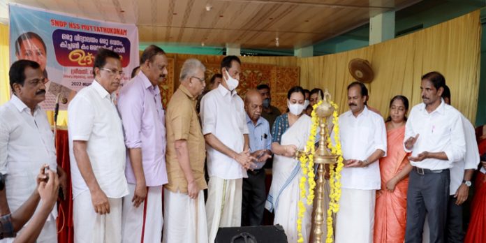 എസ്.എൻ.ഡി.പി യോഗത്തിന്റെ ഒരു വിദ്യാലയം ഒരു ഭവനം പദ്ധതി മാതൃകാപരം ; മന്ത്രി വീണ ജോർജ് എസ്.എൻ.ഡി.പി യോഗത്തിന്റെ ഒരു വിദ്യാലയം ഒരു ഭവനം പദ്ധതി മാതൃകാപരം ; മന്ത്രി വീണ ജോർജ്