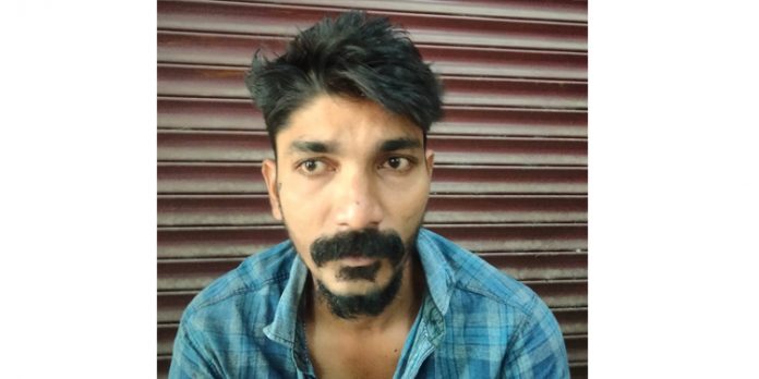 പതിനഞ്ചുകാരിയെ തട്ടിക്കൊണ്ടുപോയ കേസിൽ സ്വകാര്യ ബസ് ഡ്രൈവർ റിമാൻഡിൽ പതിനഞ്ചുകാരിയെ തട്ടിക്കൊണ്ടുപോയ കേസിൽ സ്വകാര്യ ബസ് ഡ്രൈവർ റിമാൻഡിൽ
