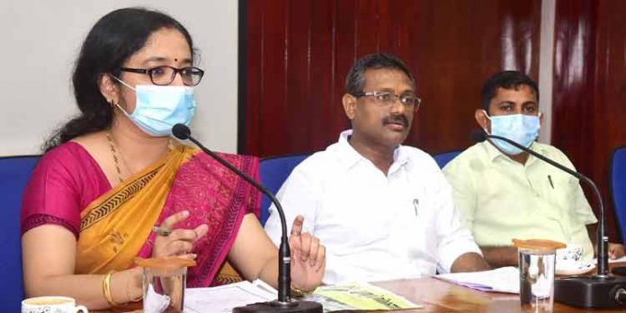 ശുചിത്വത്തിന്റെ ആദ്യഘട്ടം ശീലവത്ക്കരണം : ജില്ലാ കളക്ടര് ശുചിത്വത്തിന്റെ ആദ്യഘട്ടം ശീലവത്ക്കരണം : ജില്ലാ കളക്ടര്