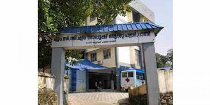 റാന്നി താലൂക്കാശുപത്രിയില് രാത്രിയില് എത്തുന്ന രോഗികളും കൂട്ടിരുപ്പുകരും മരുന്നും ഭക്ഷണവും കിട്ടാതെ വലയുന്നു റാന്നി താലൂക്കാശുപത്രിയില് രാത്രിയില് എത്തുന്ന രോഗികളും കൂട്ടിരുപ്പുകരും മരുന്നും ഭക്ഷണവും കിട്ടാതെ വലയുന്നു