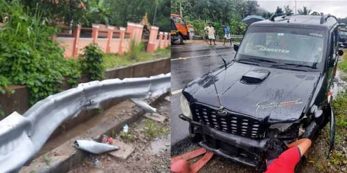 ഉതിമൂട്ടിൽ ഉണ്ടായ കാർ അപകടത്തില് രണ്ടു യുവാക്കള് മരിച്ചു ഉതിമൂട്ടിൽ ഉണ്ടായ കാർ അപകടത്തില് രണ്ടു യുവാക്കള് മരിച്ചു