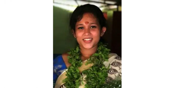 ഗര്ഭിണിയായ പതിനെട്ടുകാരി ഭര്ത്താവിൻ്റെ വീട്ടിൽ തൂങ്ങിമരിച്ചു ഗര്ഭിണിയായ പതിനെട്ടുകാരി ഭര്ത്താവിൻ്റെ വീട്ടിൽ തൂങ്ങിമരിച്ചു