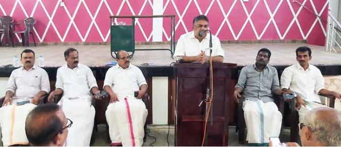 സിപിഐ എം ദ്വിദിന പാര്ട്ടി സ്കൂള് ക്യാമ്പ് വെണ്മണിയില് സജി ചെറിയാന് എംഎല്എ ഉദ്ഘാടനം ചെയ്തു സിപിഐ എം ദ്വിദിന പാര്ട്ടി സ്കൂള് ക്യാമ്പ് വെണ്മണിയില് സജി ചെറിയാന് എംഎല്എ ഉദ്ഘാടനം ചെയ്തു