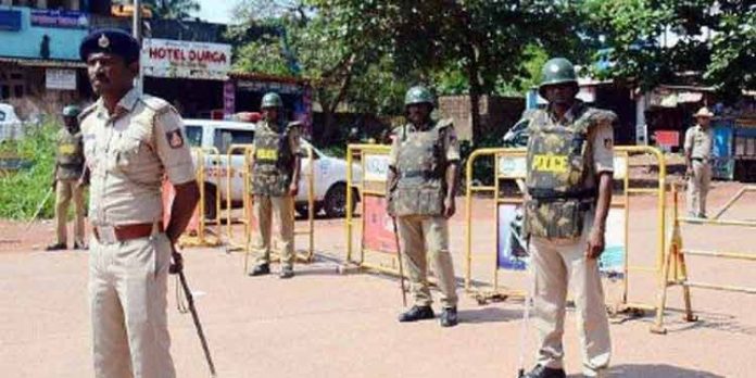 സുള്ള്യ കൊലപാതകം : തലശ്ശേരിയില് ആബിദ് എന്ന ആളുടെ വീട്ടില് റെയ്ഡ് സുള്ള്യ കൊലപാതകം : തലശ്ശേരിയില് ആബിദ് എന്ന ആളുടെ വീട്ടില് റെയ്ഡ്